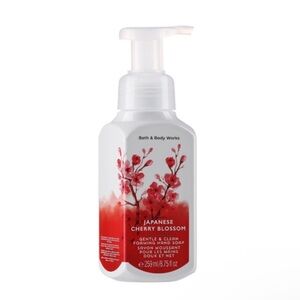 NEW- Bath & Body Works Japanese Cherry Blossom Gentle Foaming Hand Wash